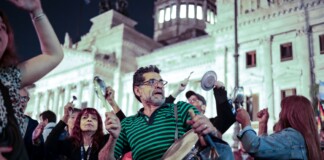 Apertura de sesiones: organizaciones sociales convocaron a una manifestación en el Congreso