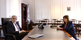 Bullrich se reunió con Aníbal Fernández y reiteró que «Argentina necesita orden» Bullrich se reunió con Aníbal Fernández y reiteró que "Argentina necesita orden"