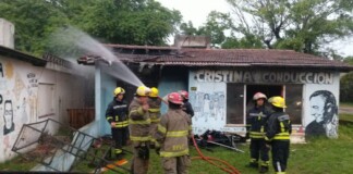 Incendiaron un local del partido Nuevo Encuentro en Villa Gesell incendiaron una sede de Nuevo Encuentro en Villa Gesell