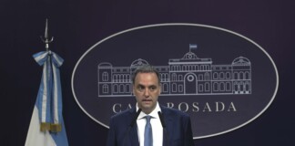 El Gobierno se reúne el jueves con una comitiva del FMI FMI
