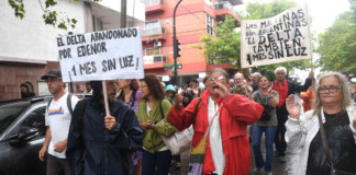 Vecinos del Delta marcharon a Edenor por el corte masivo de luz Delta