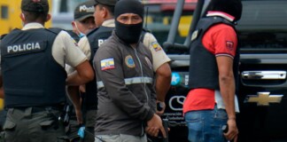 El gobierno de Ecuador declara estado de «conflicto armado interno» y moviliza a las FFAA El gobierno de Ecuador declara estado de "conflicto armado interno" y moviliza a las FFAA