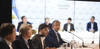 Los gobernadores patagónicos le pidieron diálogo a Milei Chubut