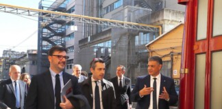 Jorge Macri evalúa instalar tranvías y buses eléctricos en el centro porteño jorge macri evalúa instalar tranvías