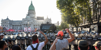 Represión y detenidos durante la protesta en el Congreso Congreso