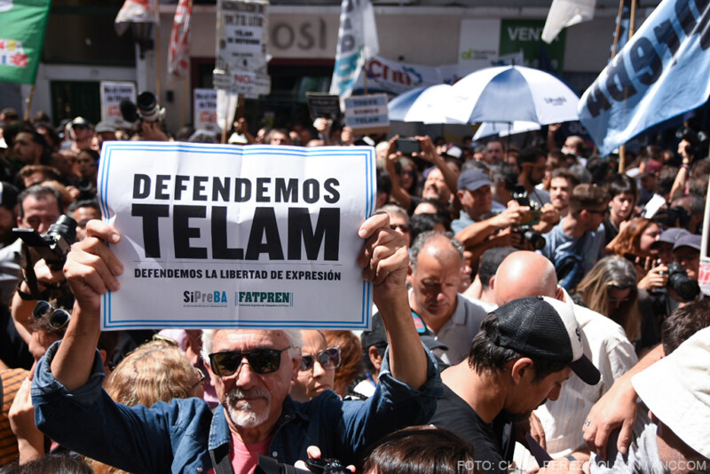 Télam