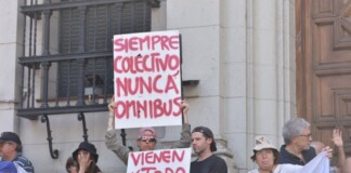El Gobierno presentó los proyectos de nueva ley ómnibus y de paquete fiscal ley ómnibus