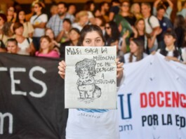 Gremios universitarios convocan a una marcha federal contra el recorte de Milei