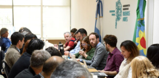 Paritarias: la Provincia acordó nuevo aumento salarial con los trabajadores estatales paritarias