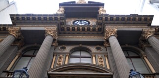 El Gobierno amplió el alcance del Impuesto País