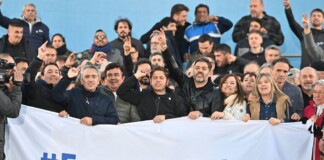 Axel Kicillof encabezó un acto de la militancia en Varela Kicillof