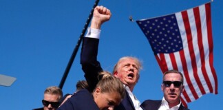 Trump fue herido de bala en un atentado mientras daba un discurso de campaña