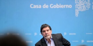 Alberto Sileoni en FM La Patriada: «El único modo que te interese la educación es invertir en ella»