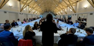 El asado que comieron los diputados «héroes» de Milei salió más caro que lo que representaba el aumento a los jubilados