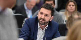 Pablo Juliano, en FM La Patriada: «La UCR tiene que construir una alternativa intensa, no con pecho frío»