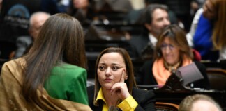Cecilia Moreau en FM La Patriada: «No tenés para los remedios, para morfar, para el transporte… ¡Paren un poco!»
