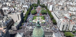 Crece el rechazo a la gestión de Milei: el 57% lo desaprueba
