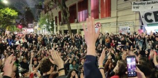 Estudiantes universitarios ocupan doce facultades en repudio al veto de Milei a la Ley de Financiamiento