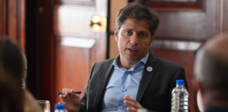 Kicillof acordó con los estatales bonaerenses un aumento salarial del 9%