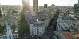 8M: una multitudinaria marcha desafió los discursos de odio, la violencia y el ajuste de Milei