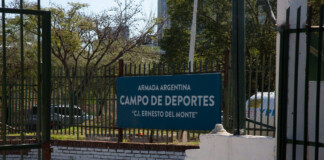 Hallaron enterrado un auto en el predio donde funcionó el Campo de Deportes de la ESMA
