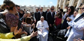 El papa Francisco alertó sobre la crisis climática, una de sus grandes preocupaciones: «El mundo se va desmoronando»