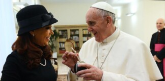 Cristina, sobre la muerte de Francisco: «Fue el rostro de una Iglesia más humana»