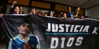 Juicio por la muerte de Maradona: escándalo, recusaciones y un proceso que vuelve a foja cero La Justicia resolvió suspender el juicio por DIego Armando Maradona