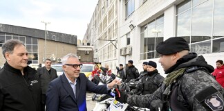 Julio Zamora y Javier Alonso entregaron nuevos móviles para el Sistema de Protección Ciudadana de Tigre