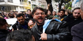 Tras pasar 12 horas detenido, liberaron a Juan Grabois