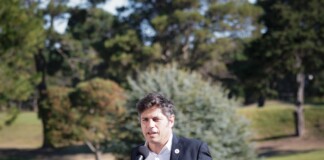 Axel Kicillof: «Vemos niveles de actividad y de ingresos peores de los que tuvimos en veranos de pandemia»