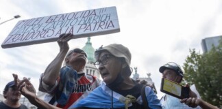 En otra jornada marcada por la represión, el Senado avanzó con la media sanción de la reforma laboral