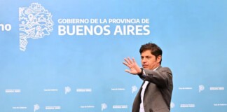 Kicillof advirtió que el modelo de Milei busca «exterminar» la industria y «eliminar a la clase media»